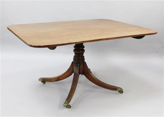 A Regency mahogany breakfast table, 4ft 6in. x 3ft 5in.